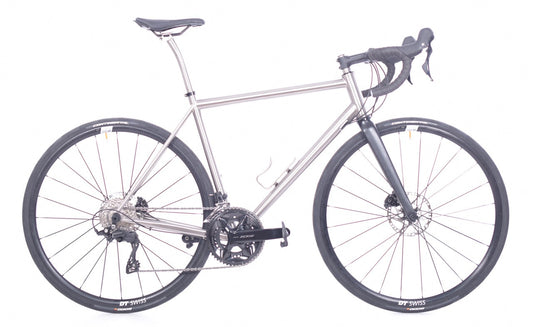 Titanium Endurance Road Bike with Shimano 105 12-Speed: Your Ultimate Companion for Long Rides